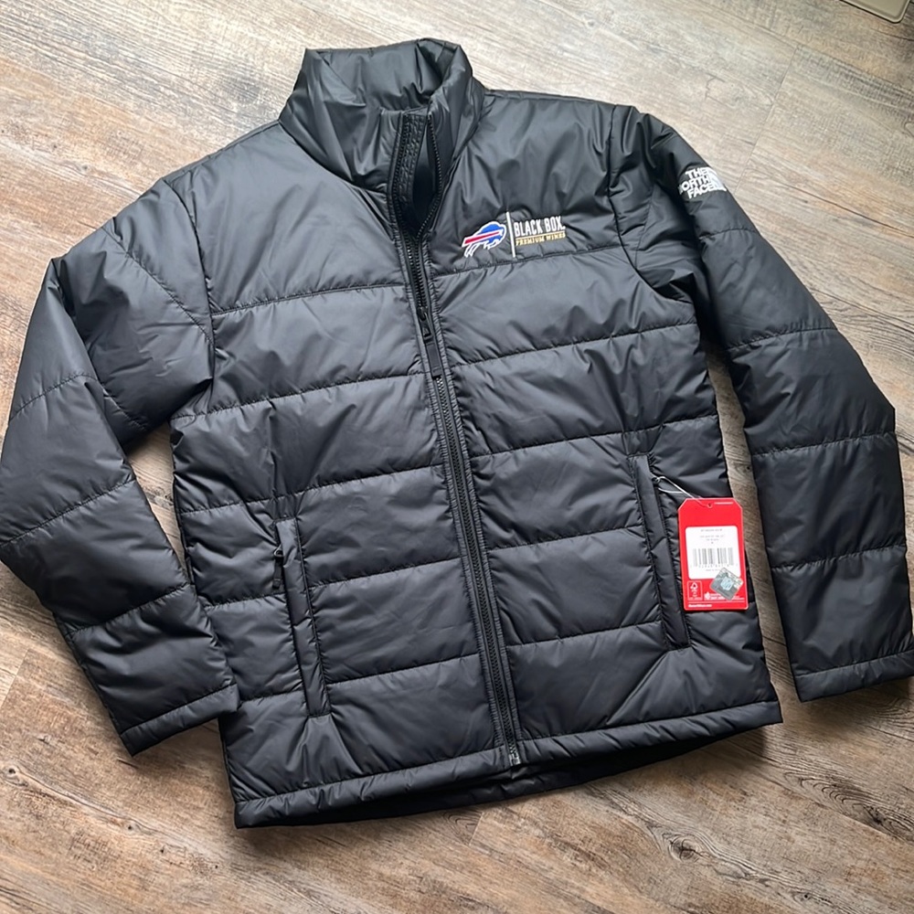 Mens The North Face Everyday Insulated Jacket - NWT!!